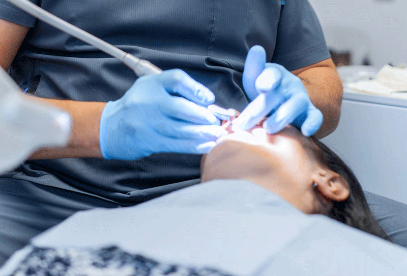Servizio di chirurgia e anestesiologia presso lo Studio Dentistico e Gnatologico di Brescia.